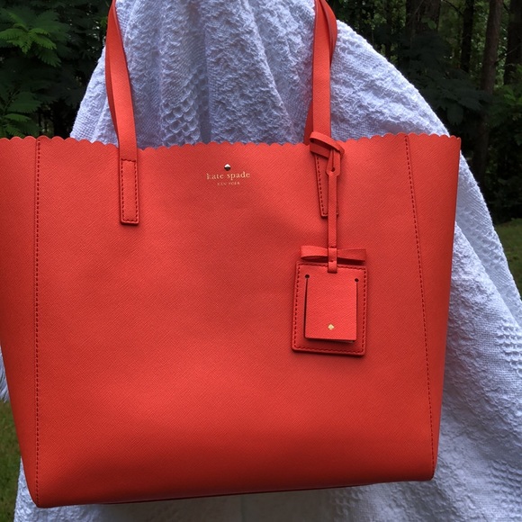 Kate Spade Coral Tote - Picture 7 of 17